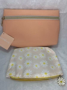 2 BRAND NEW ASSORTED MAKE UP BAGS (PEACH DAISIES) - Picture 1 of 3