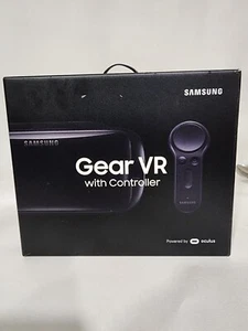 SAMSUNG Gear VR (2017 Edition) with Controller for Galaxy S8 - Open Box - Picture 1 of 13