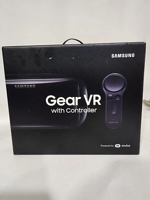 SAMSUNG Gear VR (2017 Edition) with Controller for Galaxy S8 - Open Box - Image 1 of 4