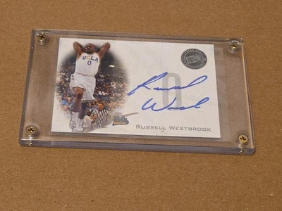 2008 Russell Westbrook Press Pass prata 010/100 autógrafo iniciante controle remoto automático - Imagem 1 de 4