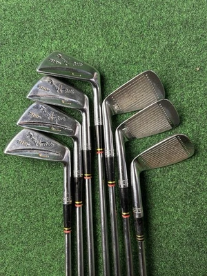 PowerBilt Scotch Blade , 4-PI Iron Set, RH,  Steel Shaft - Image 1 of 4