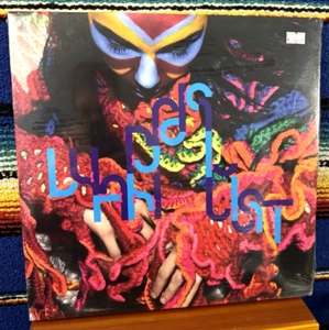 BJORK- Wanderlust, 2x12"/CD/3D DVD w/3D glasses/Stickers, OG 2008 1st press, UK - Picture 1 of 20