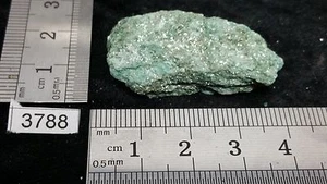 Fuchsite pierre brute mineraux lithotherapie esoterisme collection reiki brut - Picture 1 of 2