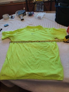 NIKE neon Yellow Dri-Fit Tee T-shirt Youth size XL - Picture 1 of 7