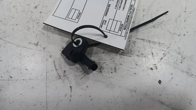 Chrysler 200 Sensor  2015 2016 2017 - Image 1 of 2