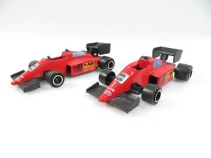 Raccolta auto da corsa A-30 / 1:55 Majorette F1 AGIP - Foto 1 di 7