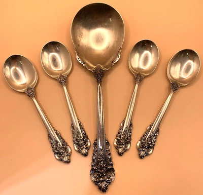 Cucharaditas/servidor barroco Wallace Grande de plata de ley Foto 1 de 4