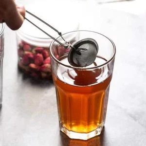 1x Infusore Tè per Foglia Tè Manico Lungo Rete Snap Ball Colino Tè Vendita Calda - Foto 1 di 9