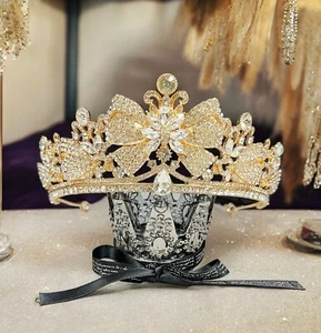Crystal crown tiara, Bow tiara crown, Gold crystal crown, Birthday Party Crown - Picture 1 of 10