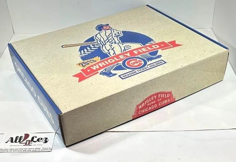 2013 CHICAGO CUBS SEASON TICKET HOLDER GIFT BOX ~ *BOX ONLY* Cover