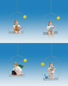 Baumbehang 4-teilig spielende Engel auf Himmelsschaukel ohne Krone Höhe 6 cm NEU - Picture 1 of 1