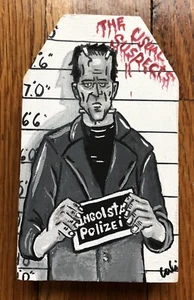 Pintura de ataúd de madera pequeña arte original Frankenstein “¡Los sospechosos habituales!” - Imagen 1 de 11
