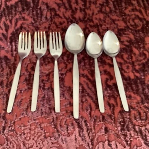6 Vintage Bentley Stainless Silverware Flatware Korea - Picture 1 of 4
