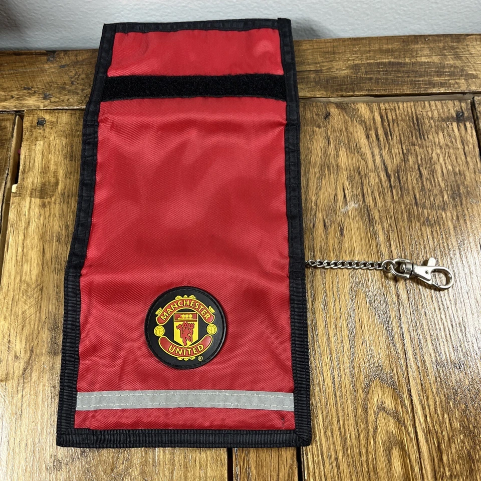 Vibrant Red/Gold/Black Manchester United Soccer/Football Trifold Wallet Vintage - Image 1 of 4