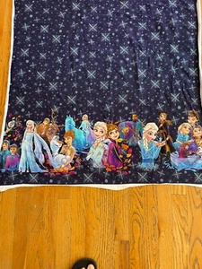 Frozen Figuren Elsa + Stoffstoff 38 x 60 schwer zu finden selten Nähen Basteln - Bild 1 von 9