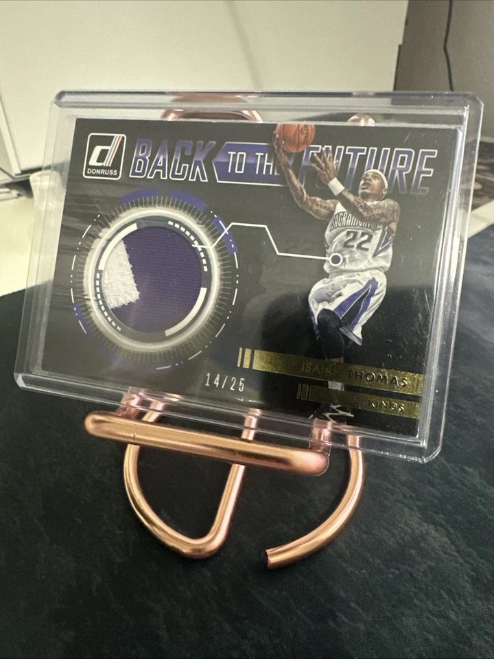2015-16 Panini Donruss - Back to the Future Patch Isaiah Thomas /25 - Image 1 of 1