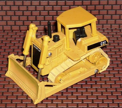 Tractor-bulldozer Caterpillar D6H 1:64 ERTL tipo oruga Foto 1 de 4