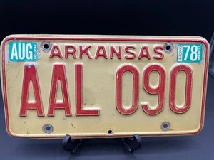 VTG Arkansas License Plate Expired Red Letter AAL 090 Aug 78 - Picture 1 of 4