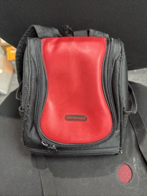 Nintendo Oficial Gameboy Negro/Rojo Mini Mochila Juego Viaje Estuche Bolsa Foto 1 de 4