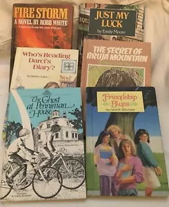 6 Weekly Reader Hardcover Novels - Excellent Condition - See List of Titles - Foto 1 di 15