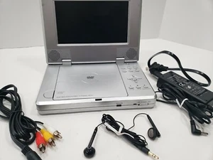 Sungale Portable DVD and CD player PD 701 TESTED WORKING NO REMOTE - Imagen 1 de 10