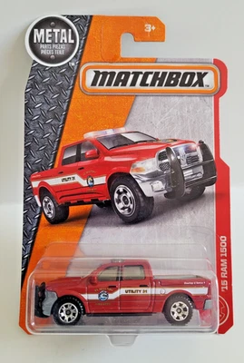 Matchbox 2017 62/100 '15 Ram 1500 El Segundo Fire Dept.  Red - Image 1 of 3