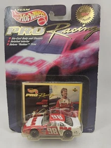 Hot Wheels Pro Racing 1997 Collector Edition #98 John Andretti RCA NASCAR 1:64 - Picture 1 of 3