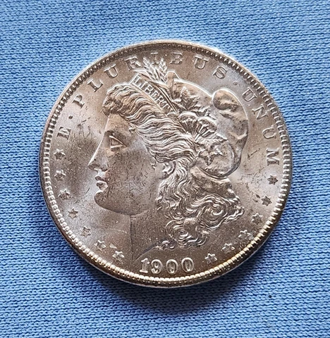 1900 O Morgan Silver Dollar ~ Uncirculated Cover