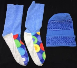 boys blue KNIT WINTER HAT DESIGN fleece slippers for sleepers/pajamas CUTE WARM! - Picture 1 of 1
