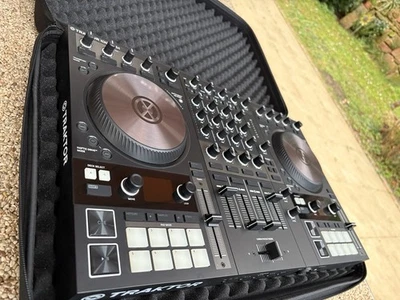 Native Instruments Traktor Kontrol S4 MK3 4Kanal DJ Controller, Traktor Pro 3 #5 - Bild 1 von 4