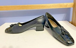 California Magdesians Women's Navy Blue Leather Gator Tassel Shoes Size 7.5M - Picture 1 of 6
