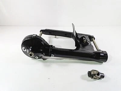 Eixo diferencial braço oscilante 2016 Suzuki M109R VZR1800 Boulevard 27300-48850 - Imagem 1 de 4
