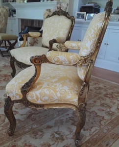 A MAJESTIC PAIR of LOUIS XV (style - 19th century) Gilt Armchairs in FORTUNY - Picture 1 of 11