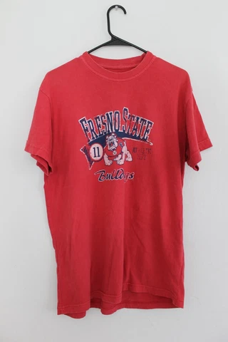 Fresno State Bulldogs Men's XXL T-Shirt Red Vintage Distressed look 2011 Cover