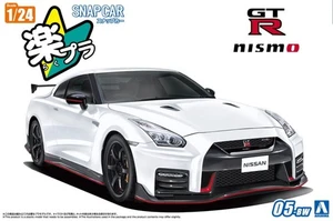 Aoshima 1/24 Model Snap Car Kit Nismo Nissan GT-R R35 2017 White Pearl Edition - Picture 1 of 5
