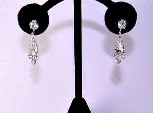 Rhinestone Earrings Vintage Screw Back Silver Metal Drop Dangle Clip-On - Picture 1 of 2