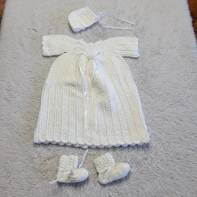 Vestido de malha batismo bebê novo sem etiquetas vestido chapéu botinhas branco - Imagem 1 de 4