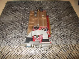MSI Nvidia GeForce 7300 LE 256MB PCI-E + DVI Video Card NX7300LE-TD256EH - Picture 1 of 1