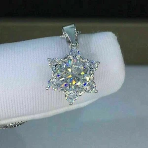 Collana Ciondolo Stella Diamante 2,10 Ct Creata in Lab Oro Bianco 14k Over - Foto 1 di 4