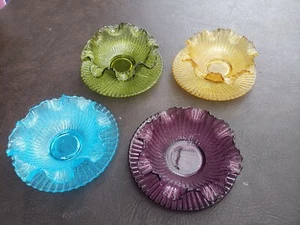 LOT: 4 Vintage Mid Century ruffeled fluted glass ice cream bowls Multi Color - Picture 1 of 5