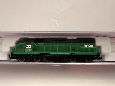 Life-Like N Scale 7841 Burlington Northern GP38 Diesel Locomotive BN #2098 - Image 1 of 4