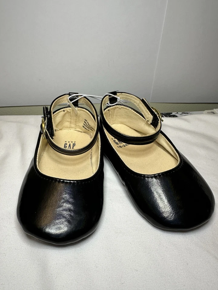 Baby Gap Mary Jane True Black 18-24 m Foto 1 de 4
