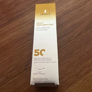 Image Skincare Daily Prevention Ultra Defense Feuchtigkeitscreme LSF50 2,6oz - Bild 1 von 4