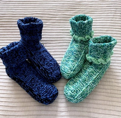 2x Handgestrickte sehr dicke warme Socken Haus-Puschen Sofasocken  Gr. 38-40 - Bild 1 von 4