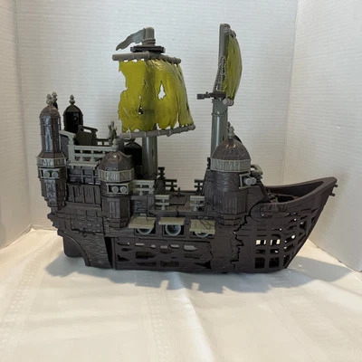 Disney Piratas del Caribe Hombres Muertos No Cuentos Silenciosa María Fantasma Barco Juguete Foto 1 de 4