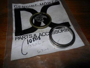2 NEW OEM Dixie Chopper 1 Race + 1 Seal For Tapered Bearing Pack 2 # 10206 10208 - Bild 1 von 2