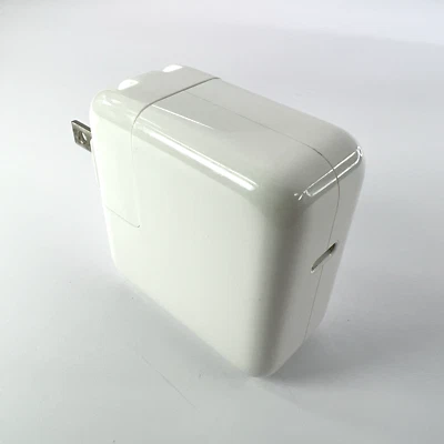 Cargador de pared adaptador de corriente USB-C Apple 30W A1882 - Original OEM Foto 1 de 4