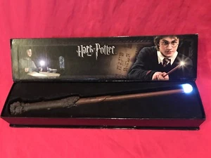 Harry Potter Leuchtstab 14 cm Noble Collection - Bild 1 von 3