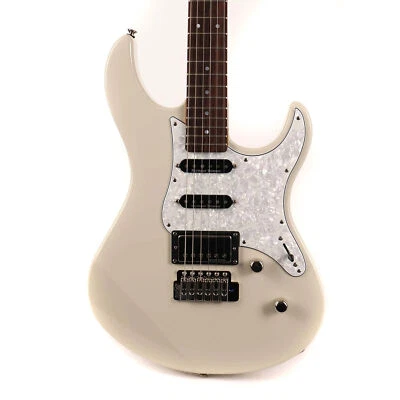 Yamaha PAC612VIIX Pacifica Electric Guitar, Rosewood Fingerboard, Vintage White - Image 1 of 3