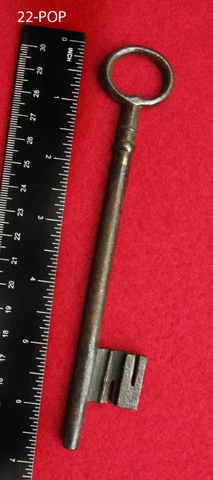 Antique Skeleton Key Rare Long 6.5" Iron 16th -17th C. England - More Keys Here! Cover